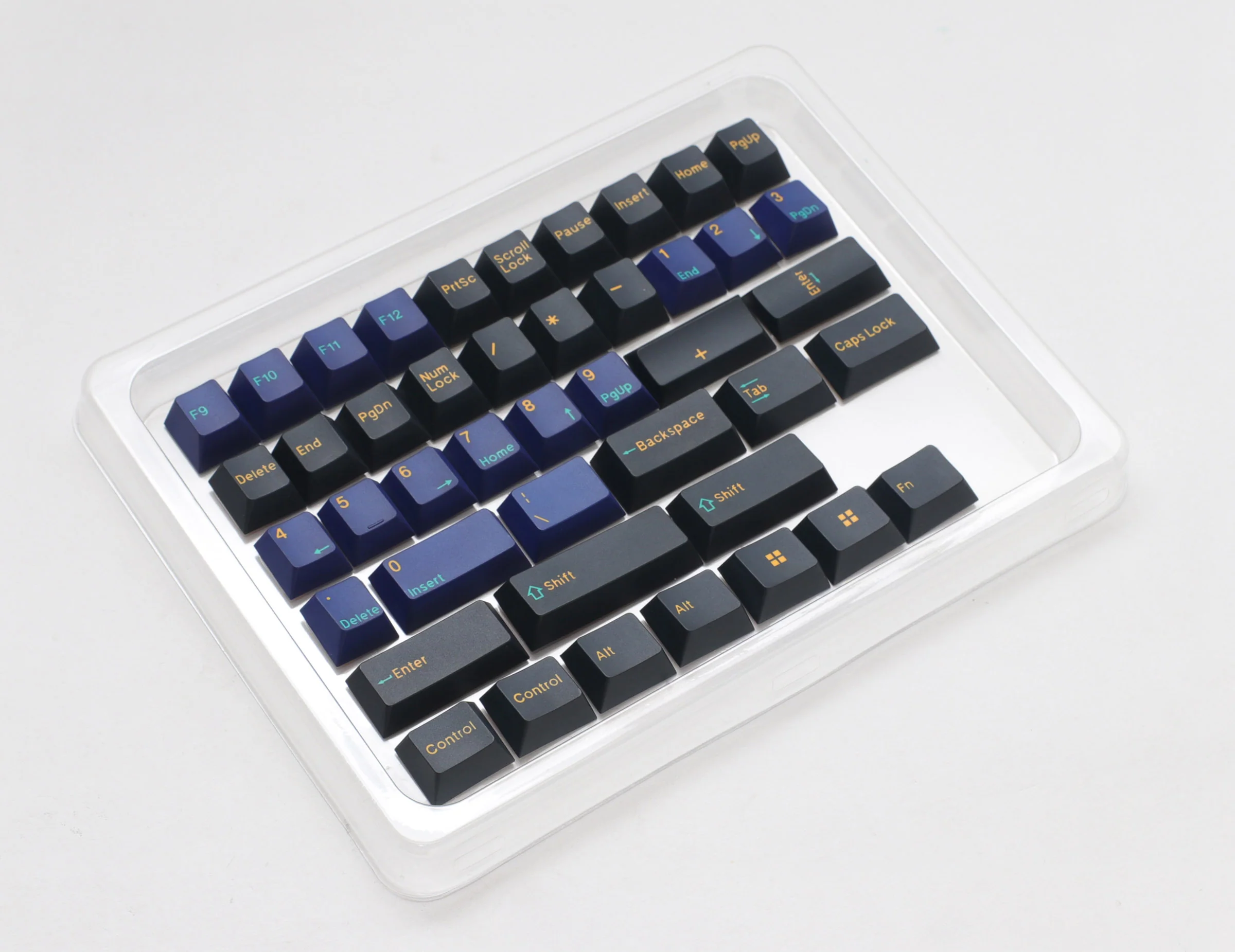Ducky Horizon 133 Key Cherry Profile Triple Shot PBT Keycap Set - Image 8