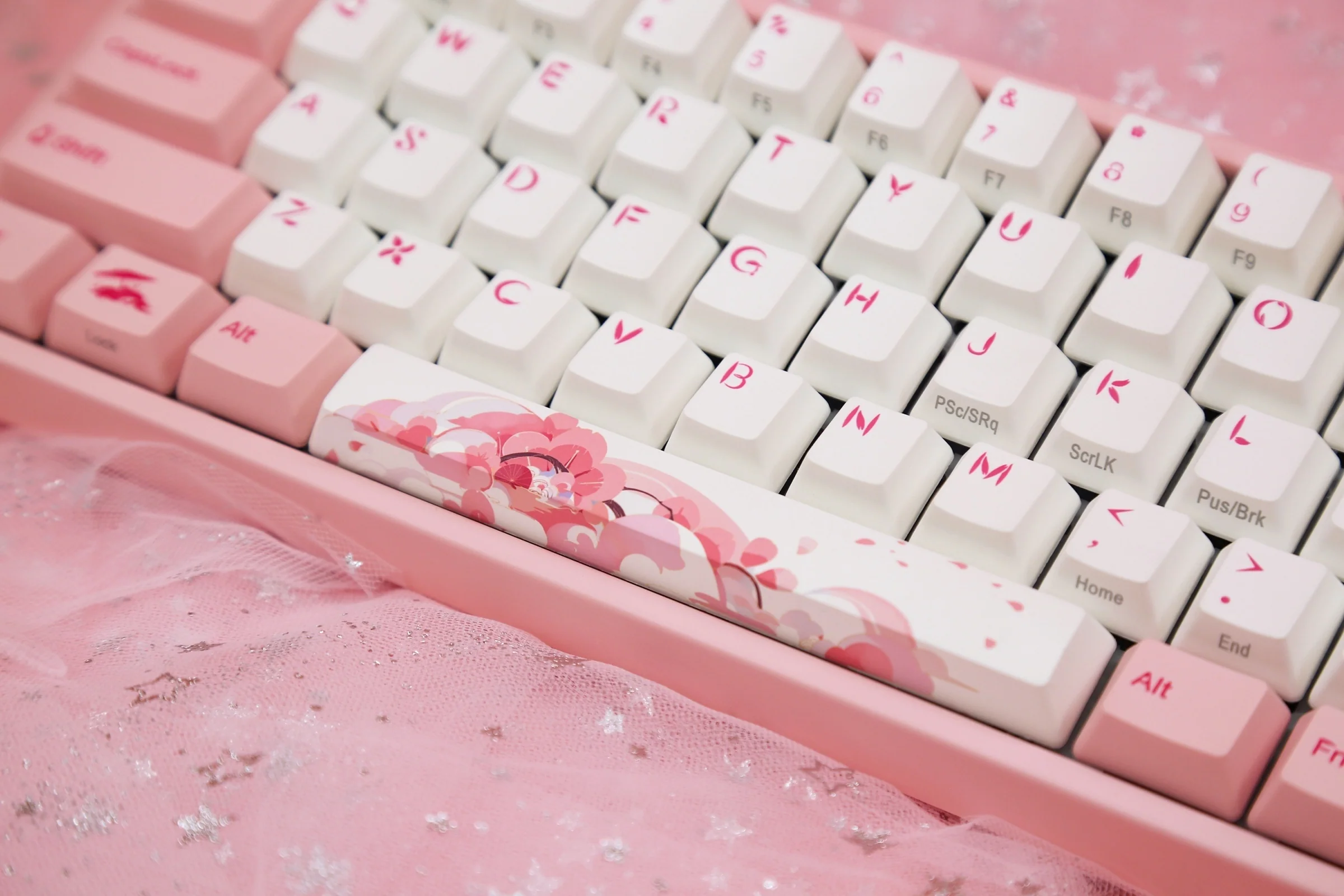 Ducky x Varmilo Miya Mac Pro Sakura Round 2 White LED 65% Double Shot PBT Mechanical Keyboard - Image 5