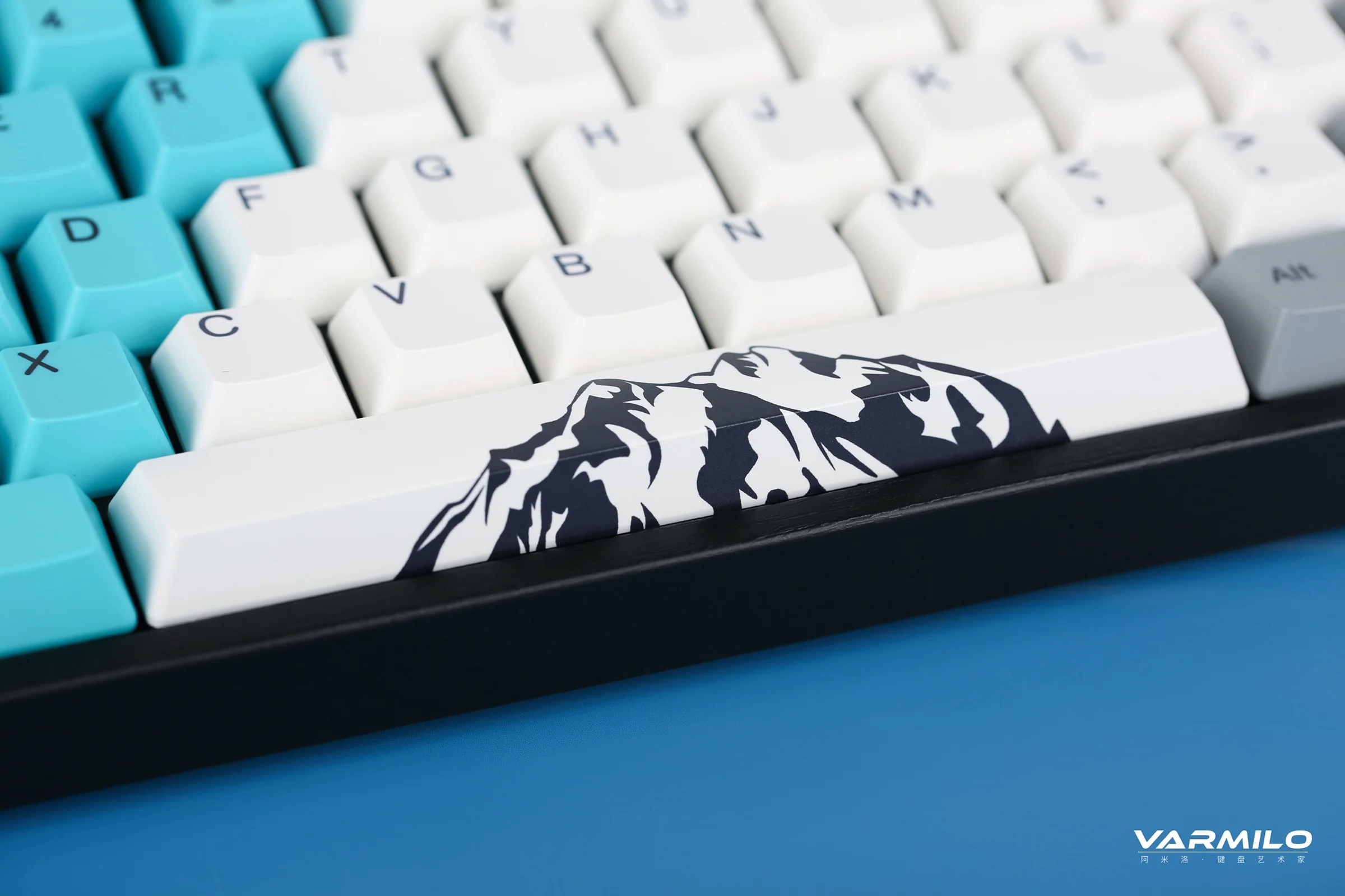 Ducky x Varmilo MIYA Mac Summit White LED 65% Dye Sub PBT Mechanical Keyboard - Image 4