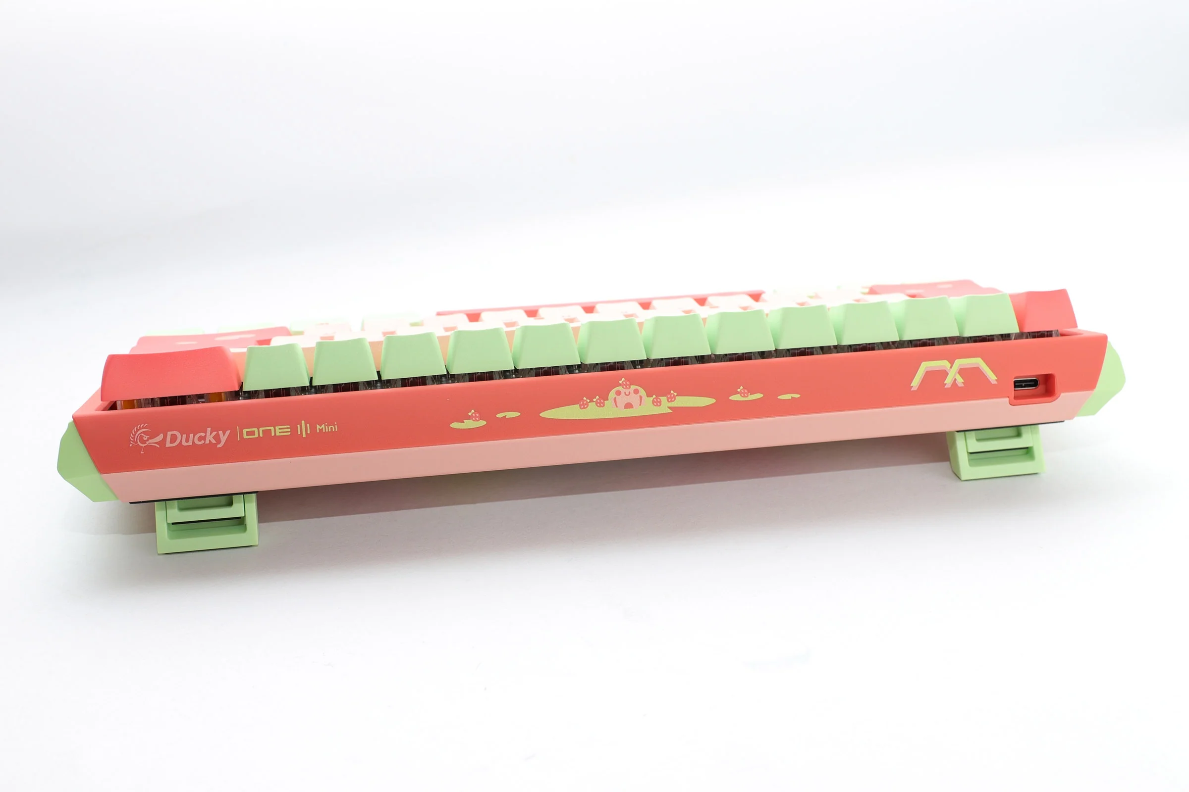 Ducky x MK Strawberry Frog One 3 Mini Hotswap 60% RGB Keyboard w/ Quack Mechanics - Image 9