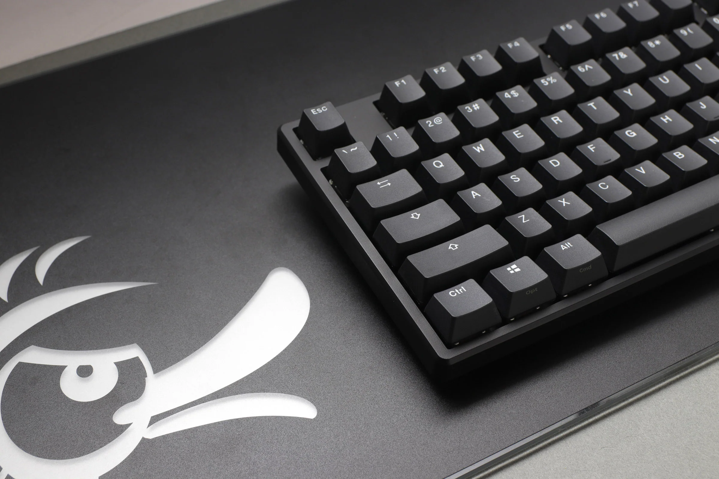 Ducky Origin Black Double Shot PBT Mechanical Keyboard - Image 11