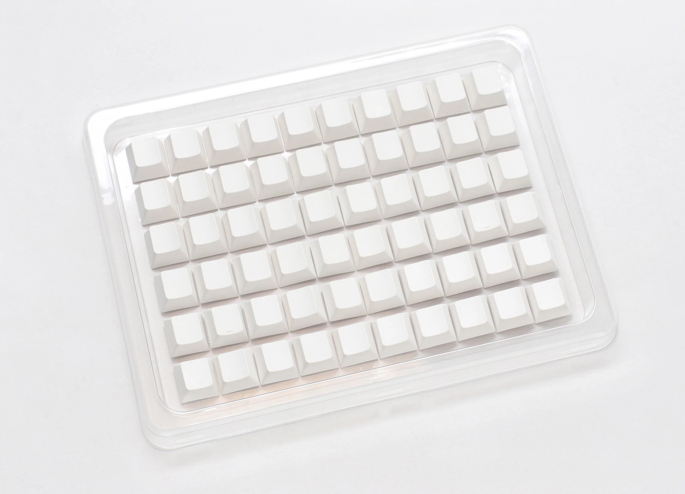 Ducky White Blank 132 Key Cherry Profile PBT Keycap Set - Image 2