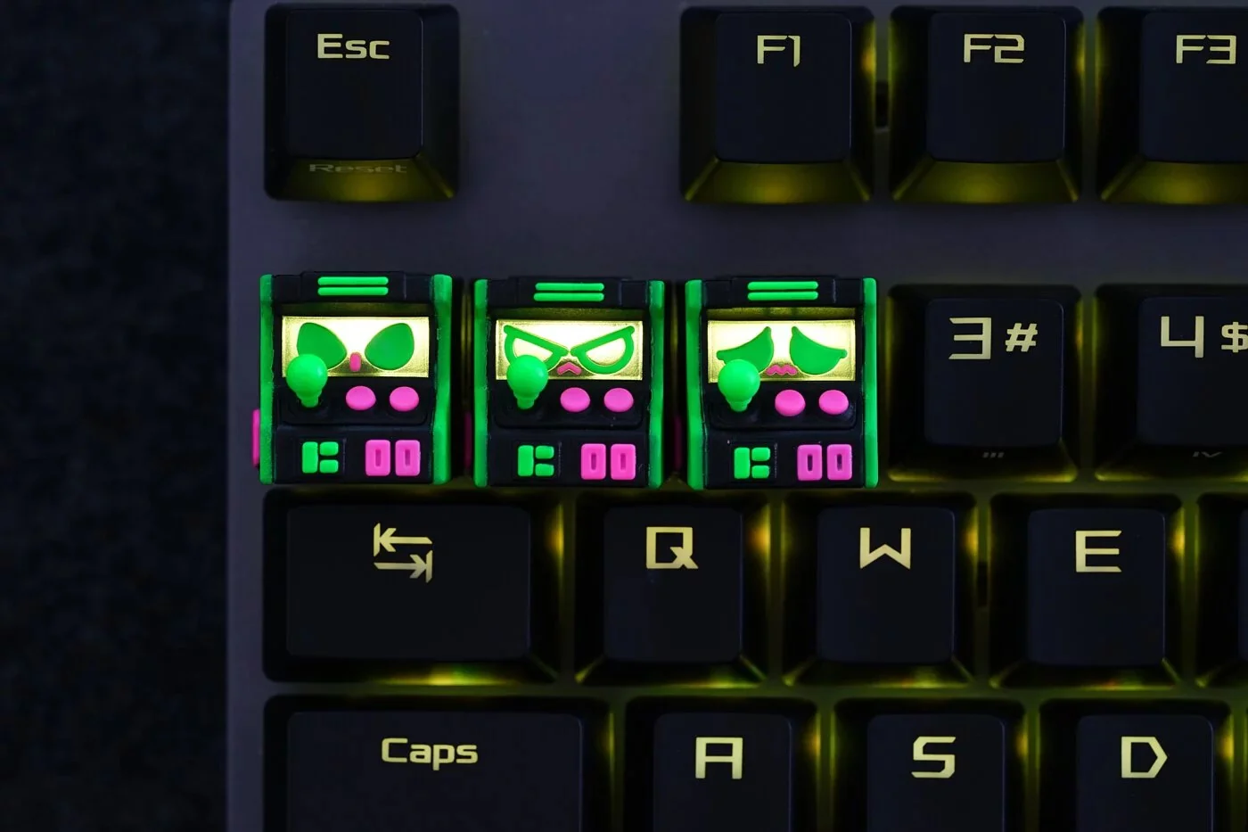 Hot Keys Project HKP Error Angry Madness Artisan Keycap - Image 3