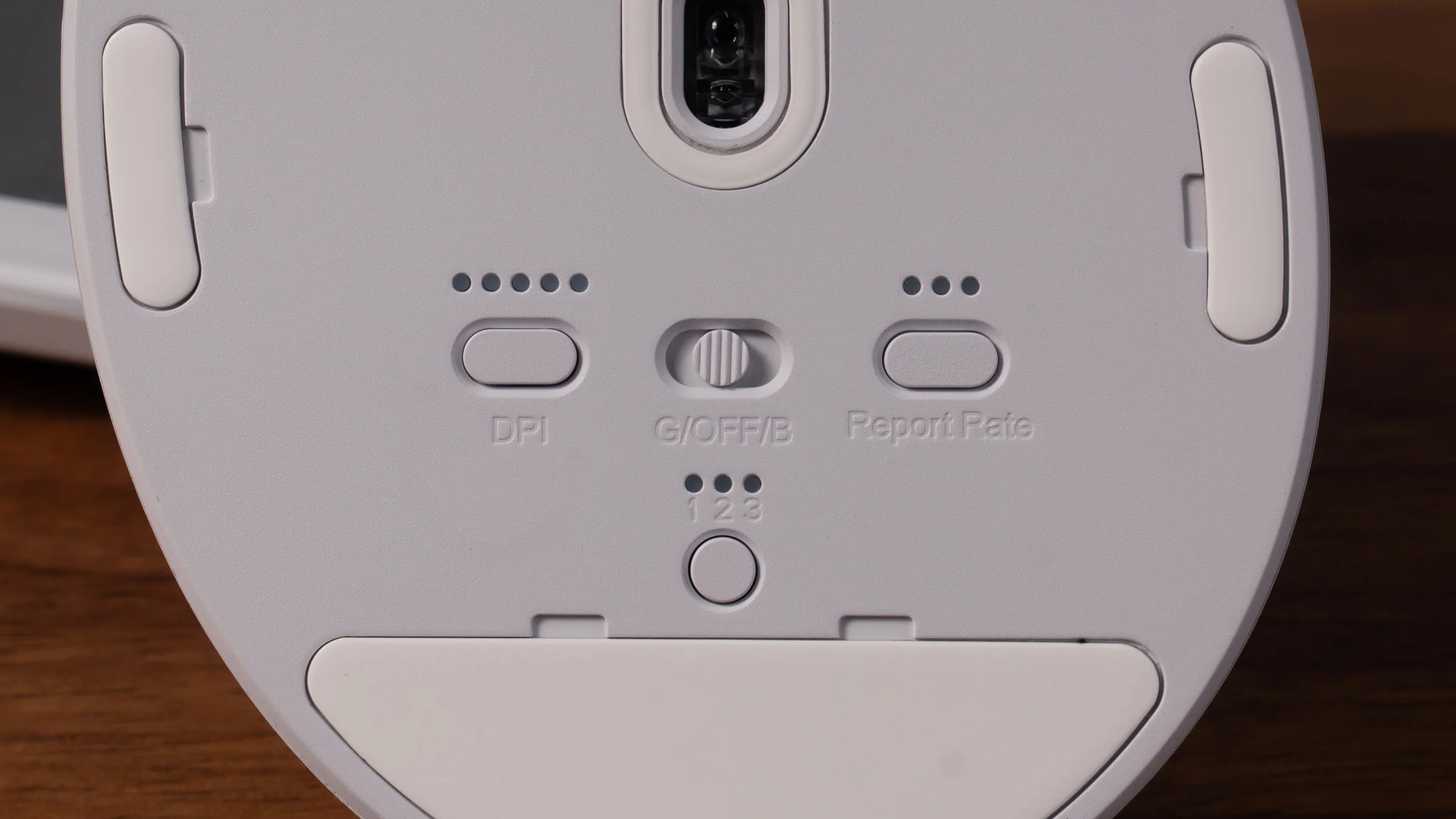 Keychron M5 Wireless Vertical Mouse - Image 3
