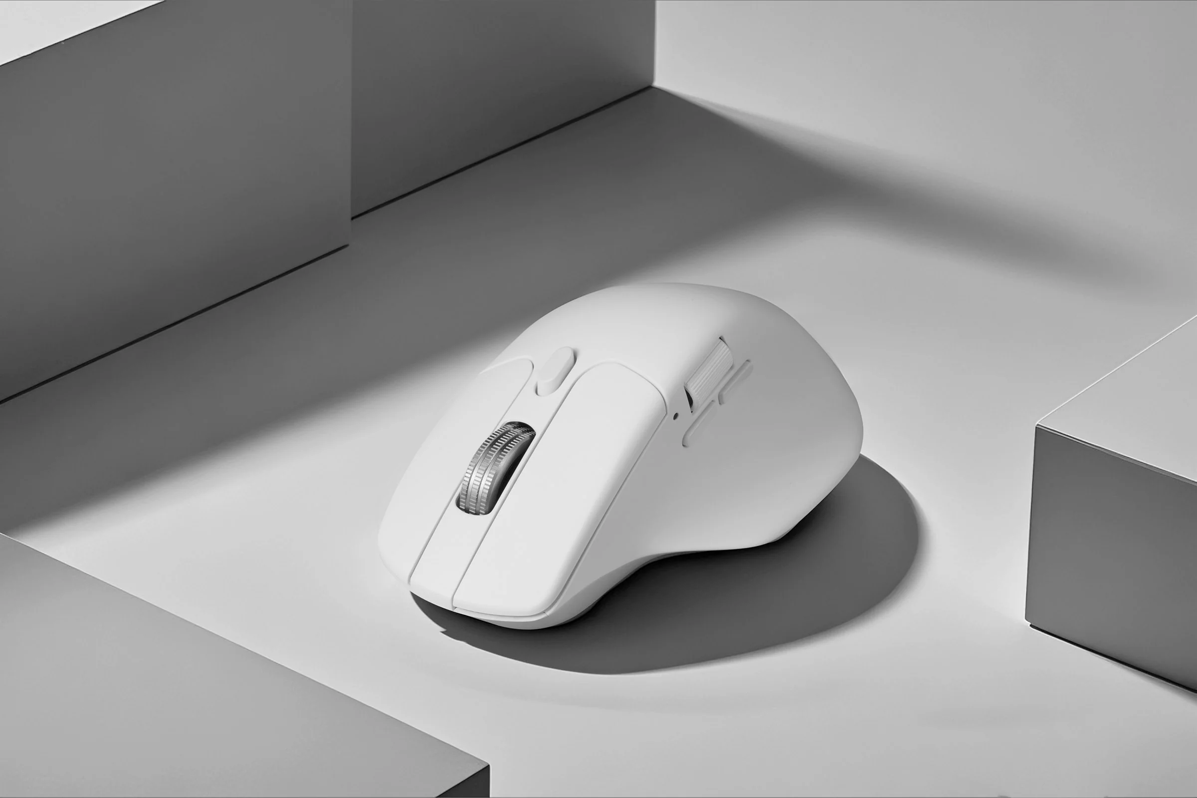 Keychron M6 Wireless 8K Steel Scroll Wheel Mouse - Image 11