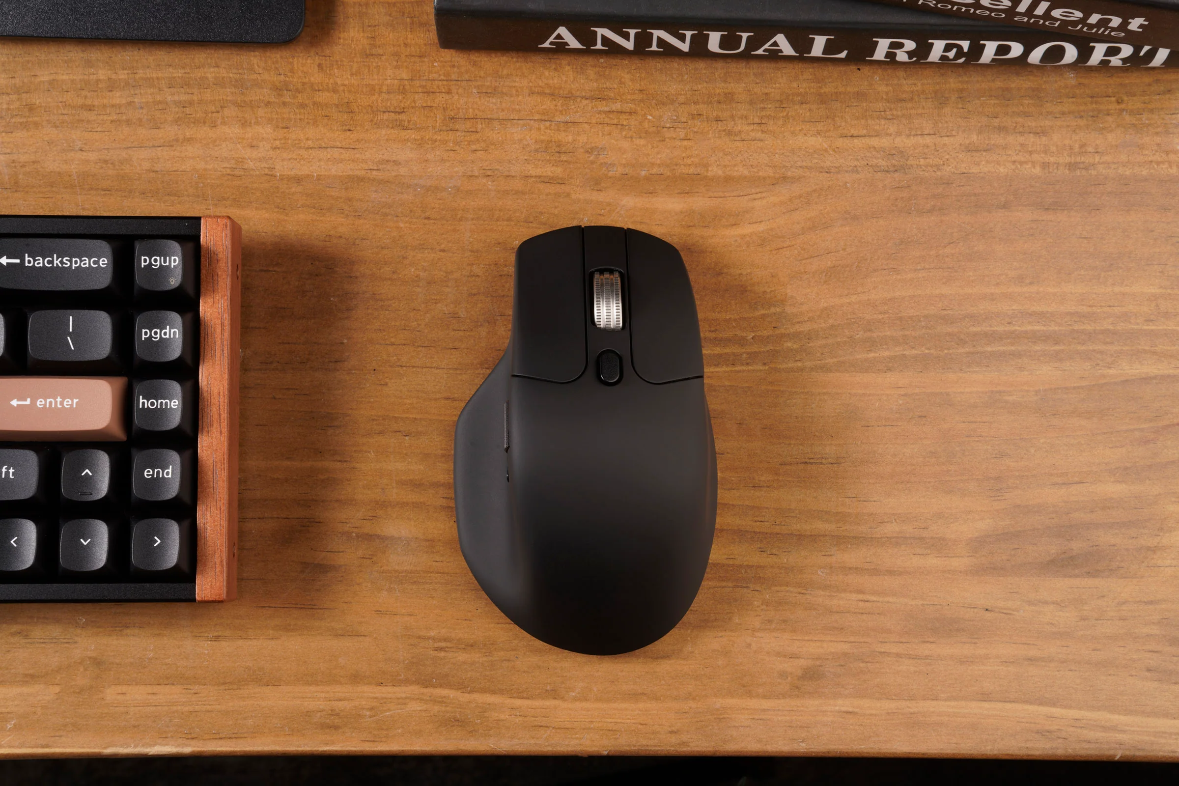 Keychron M6 Wireless 8K Steel Scroll Wheel Mouse - Image 8