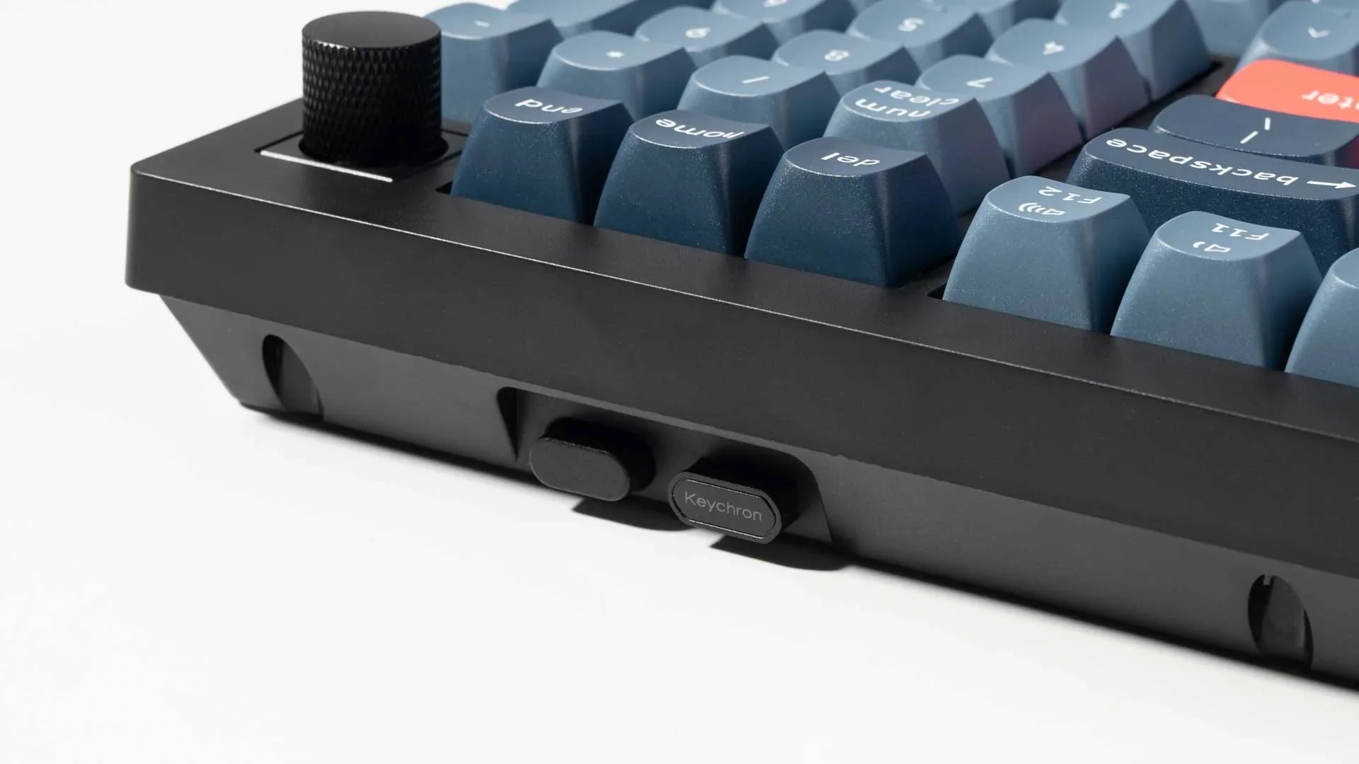 Keychron V5 Max 96% Hotswap Wireless Keyboard - Image 9