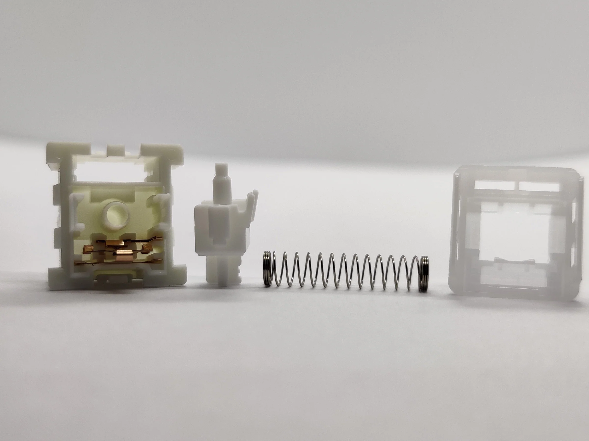 KTT Baby White 43g Linear PCB Mount Switch - Image 4