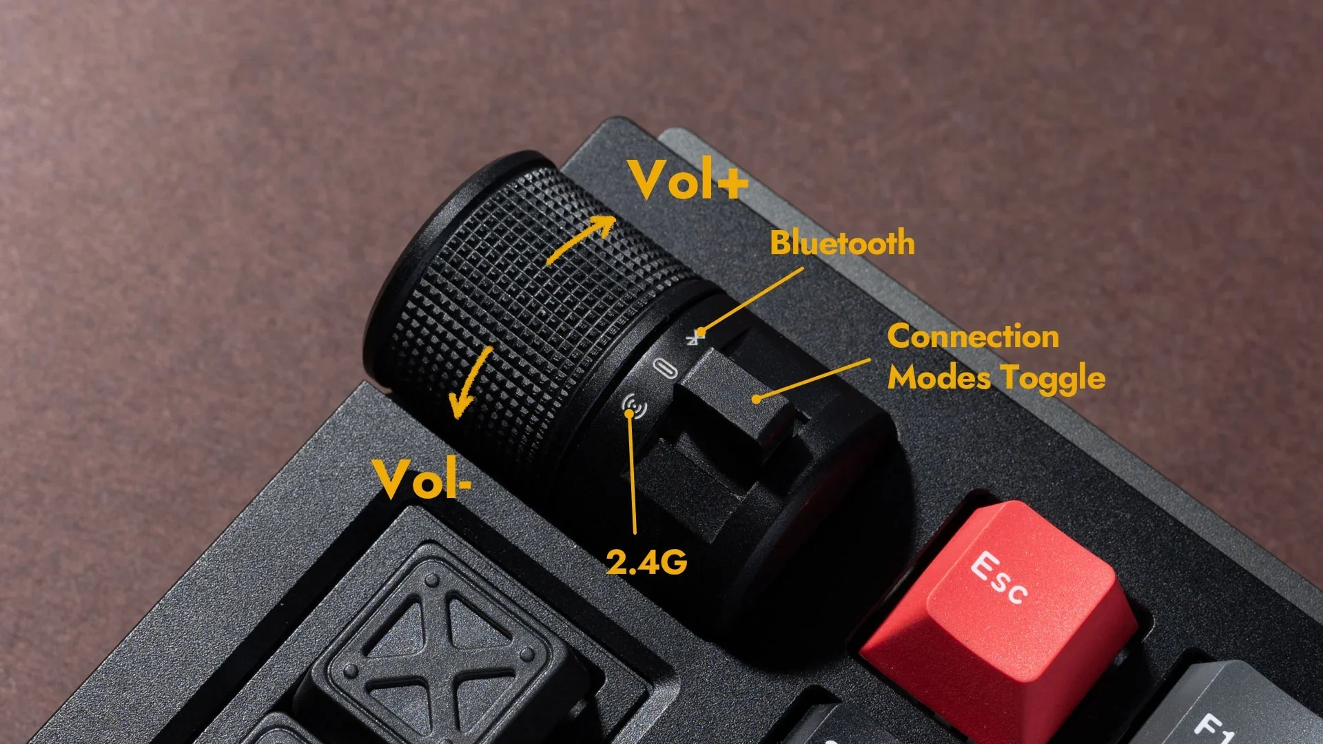 Lemokey L1 Aluminum 75% Hotswap Bluetooth and 2.4GHz Wireless RGB Win + Mac Mechanical Keyboard - Image 4