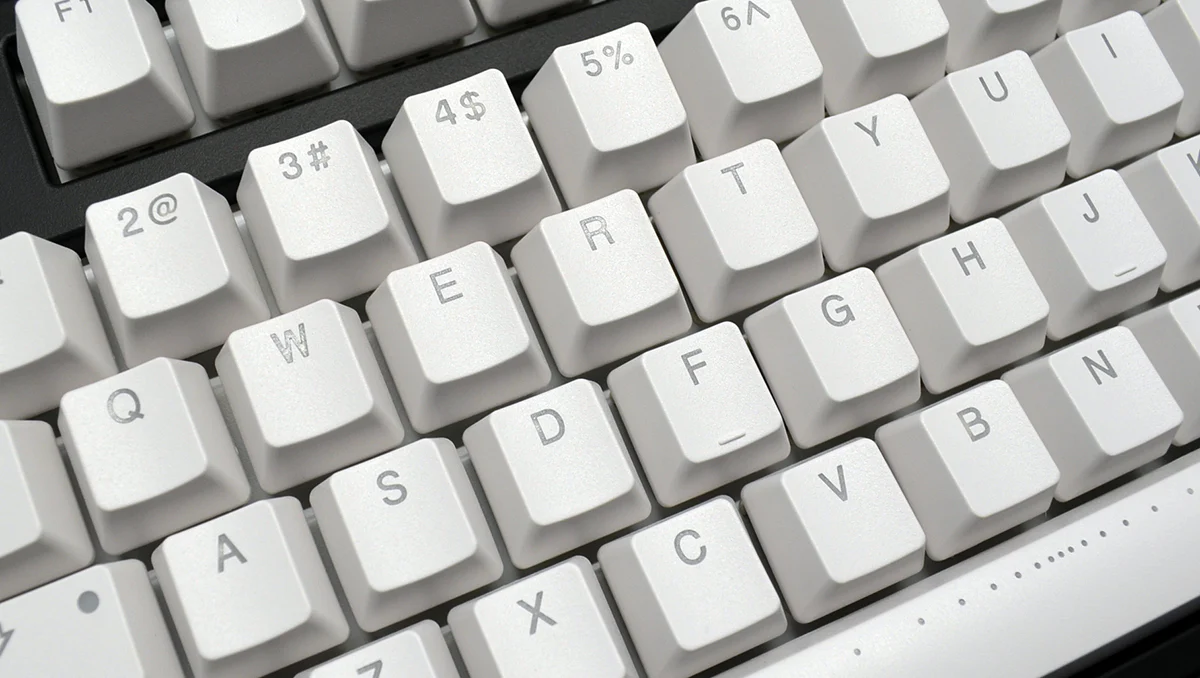 MK Disco White ABS Double Shot RGB LED TKL Mechanical Keyboard - Image 3