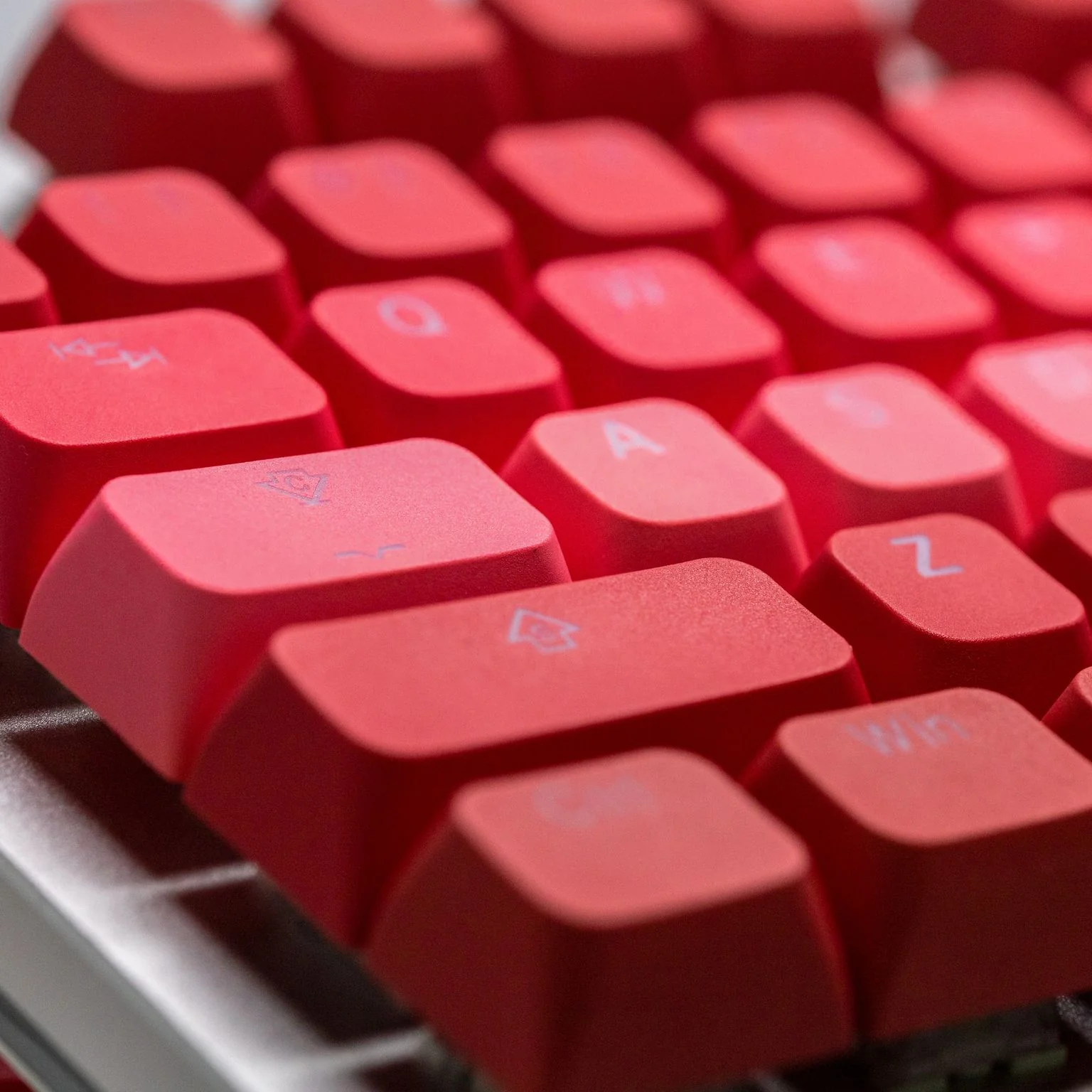 Tai-Hao Rosy Clouds 100 Key BOBO Profile Double Shot PBT Keycap Set - Image 2