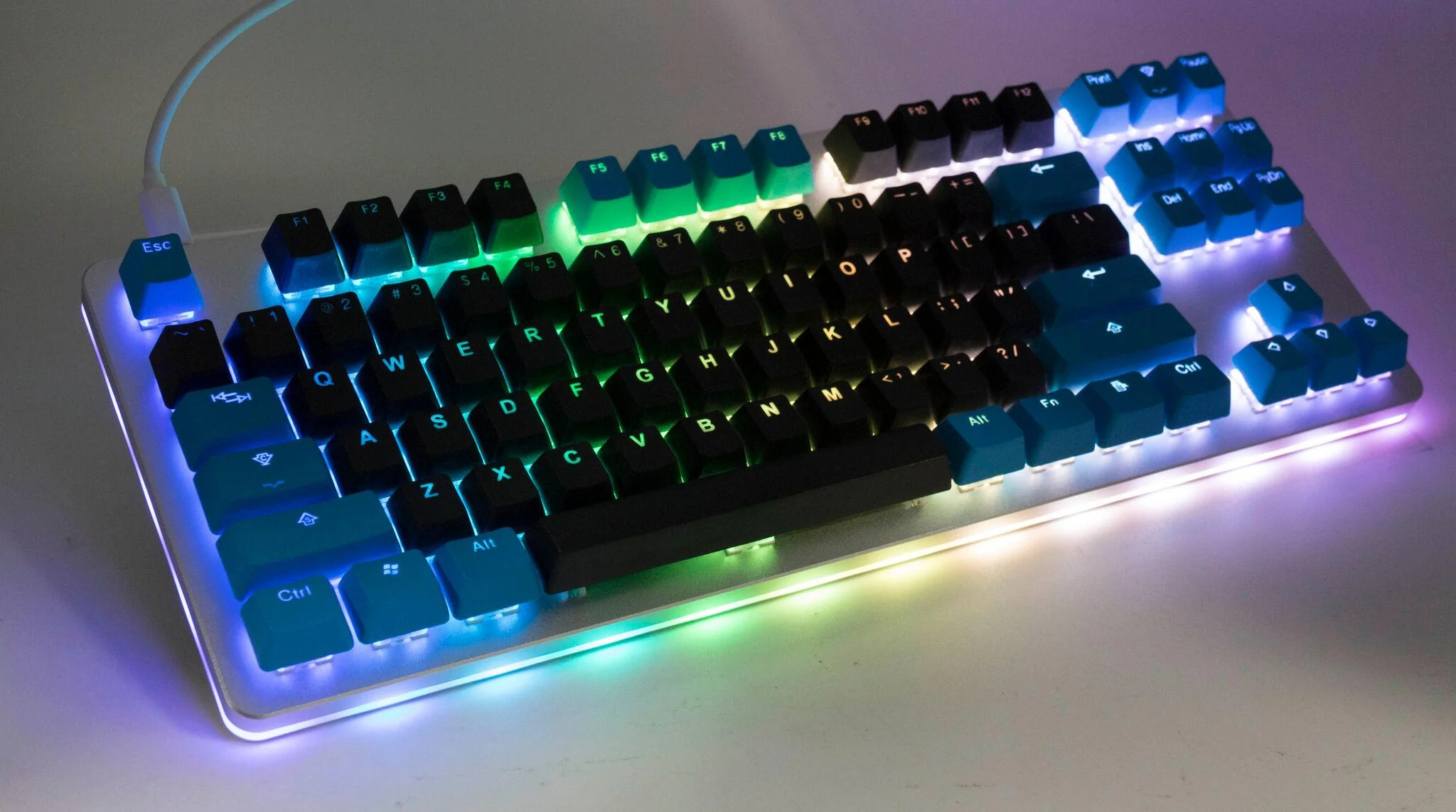 Tai-Hao 104 Key PBT Double Shot Backlit Keycap Set Blue / Black - Image 3