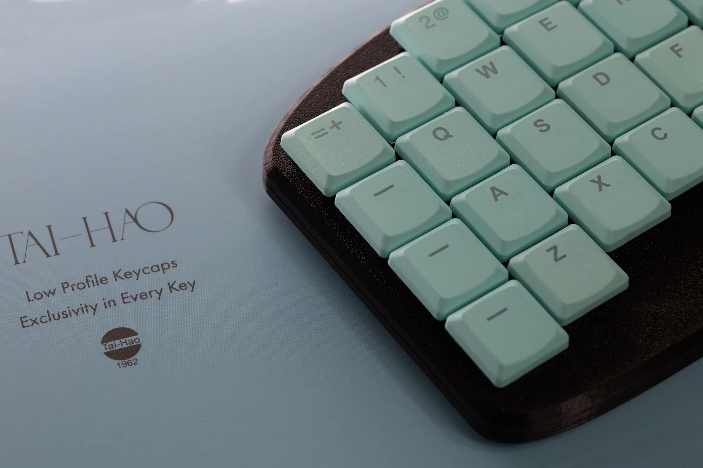 Tai-Hao Mint Blue THT Backlit 65 Key Double Shot PBT Low Profile Keycap Set - Image 8