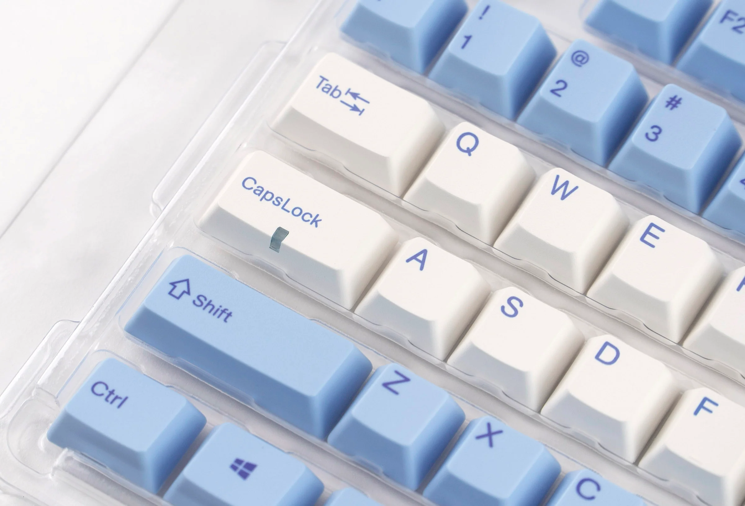 Varmilo Santorini White / Blue 108 Key Varmilo Profile Dye Sub PBT Keycap Set - Image 2
