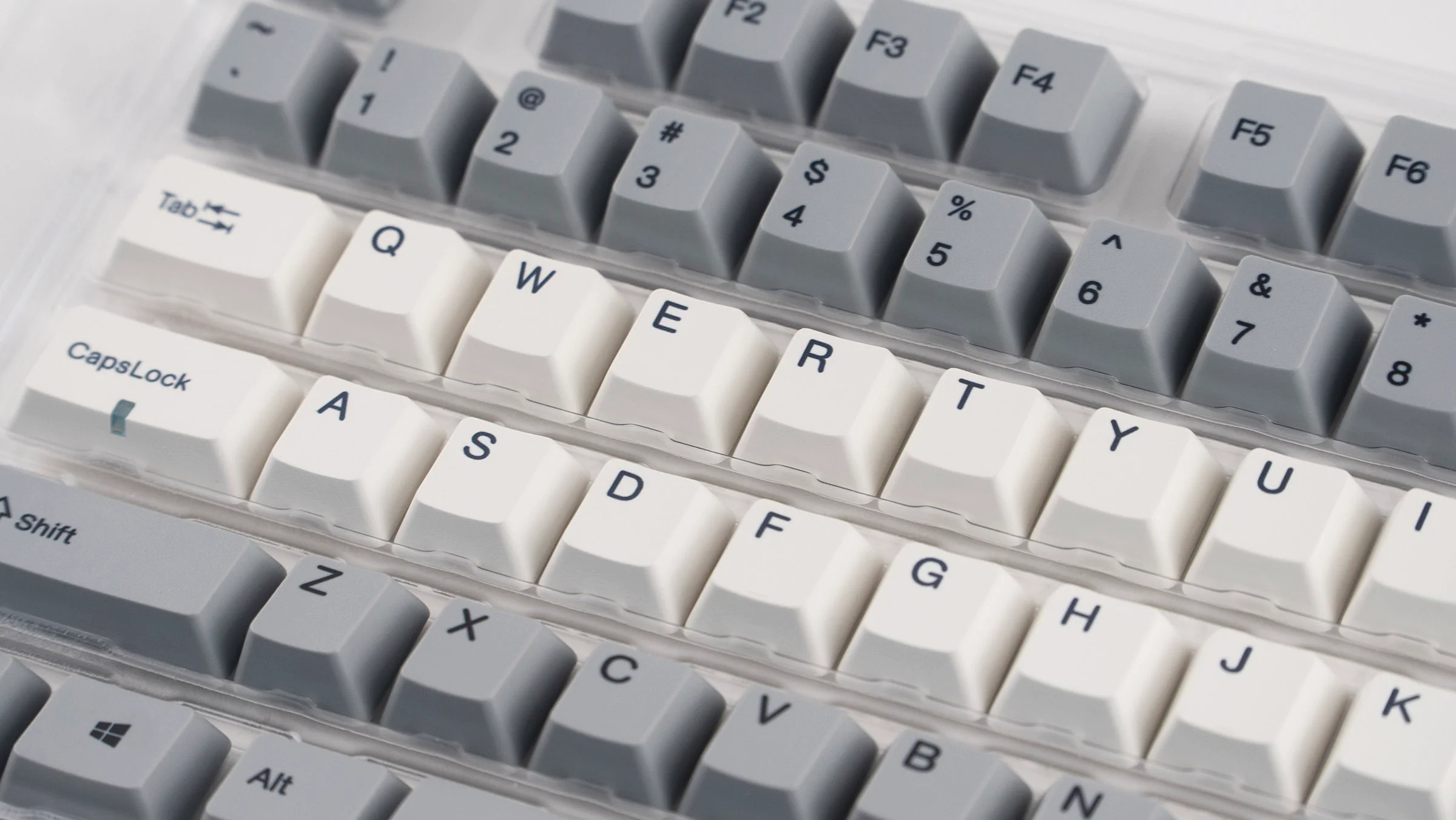Varmilo Crystallized White / Grey 108 Key Varmilo Profile Dye Sub PBT Keycap Set - Image 2