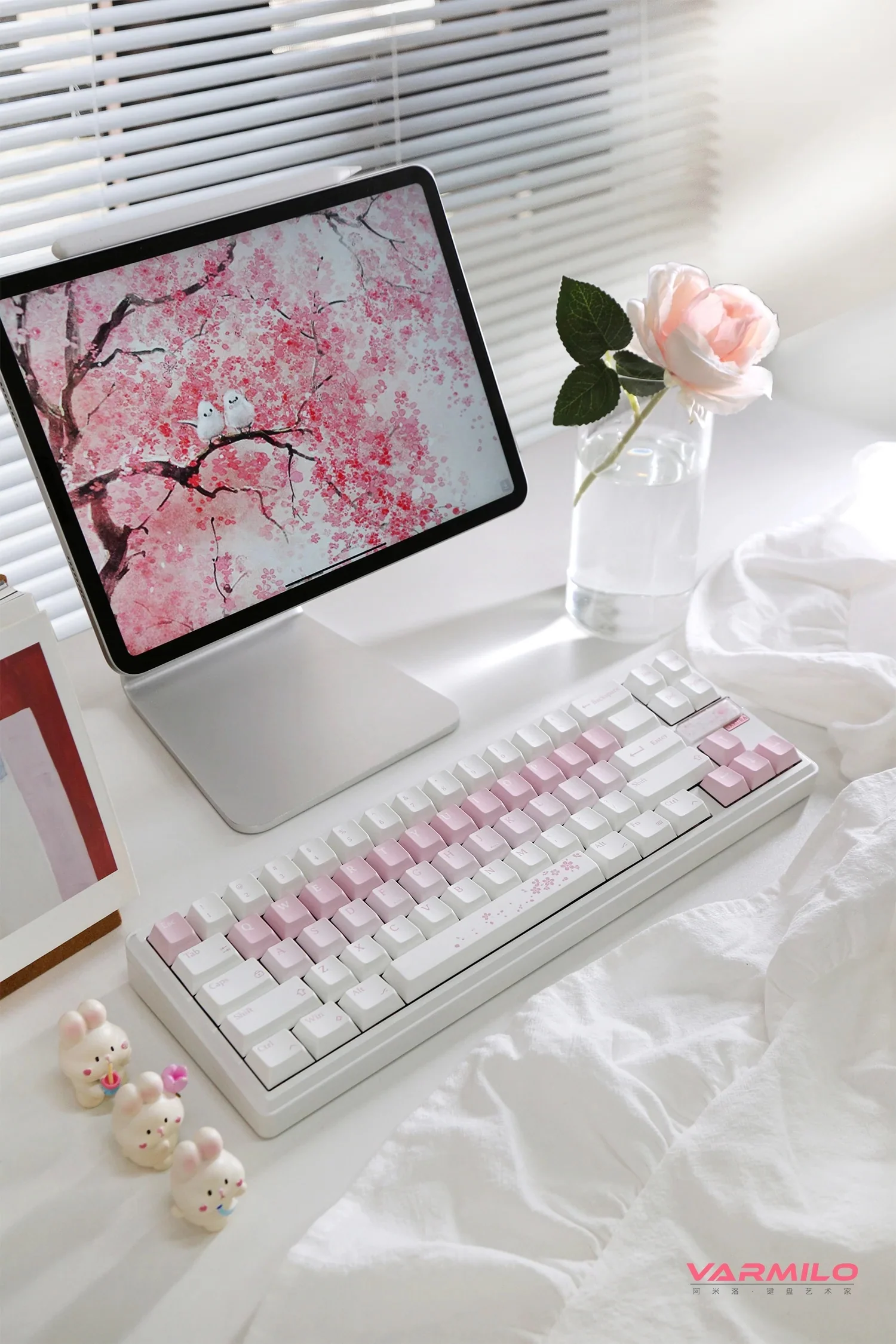 Varmilo Sword68 Sakura Aluminum 65% Hotswap Wireless RGB Mechanical Keyboard - Image 5
