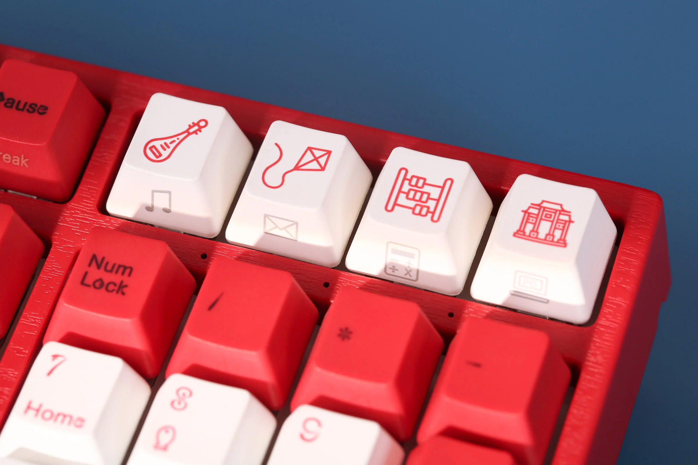 Varmilo VA Series V2 Koi Mechanical Keyboard - Image 2
