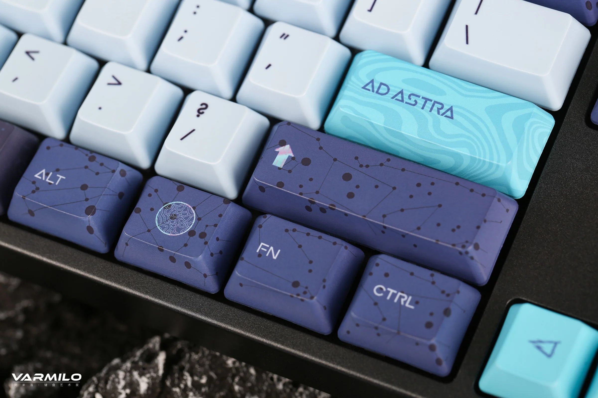 Varmilo VA Series V2 Aurora Bluetooth White LED Mechanical Keyboard - Image 8