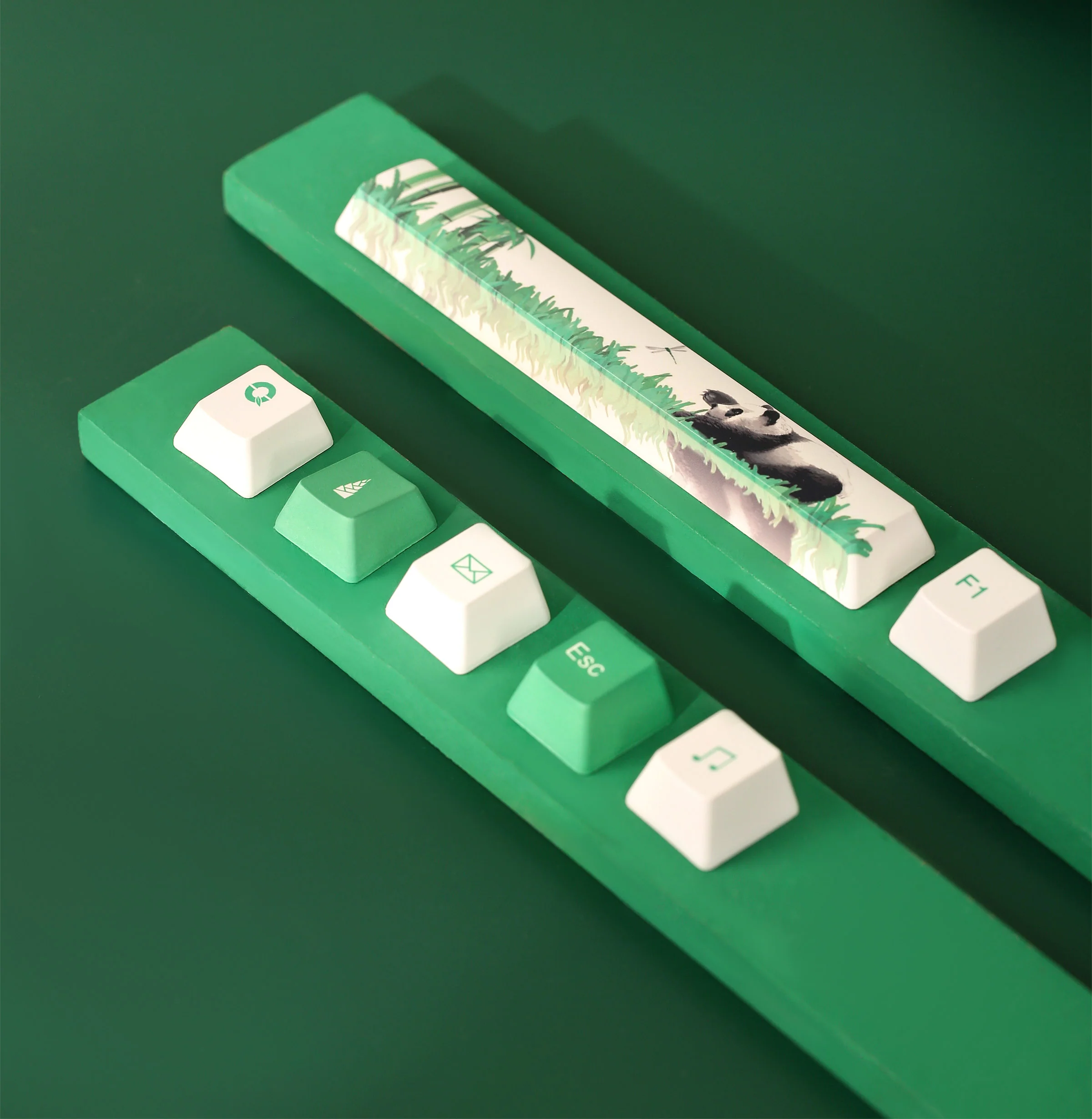 Varmilo VPG87 Panda R2 TKL Hotswap RGB Mechanical Keyboard - Image 8