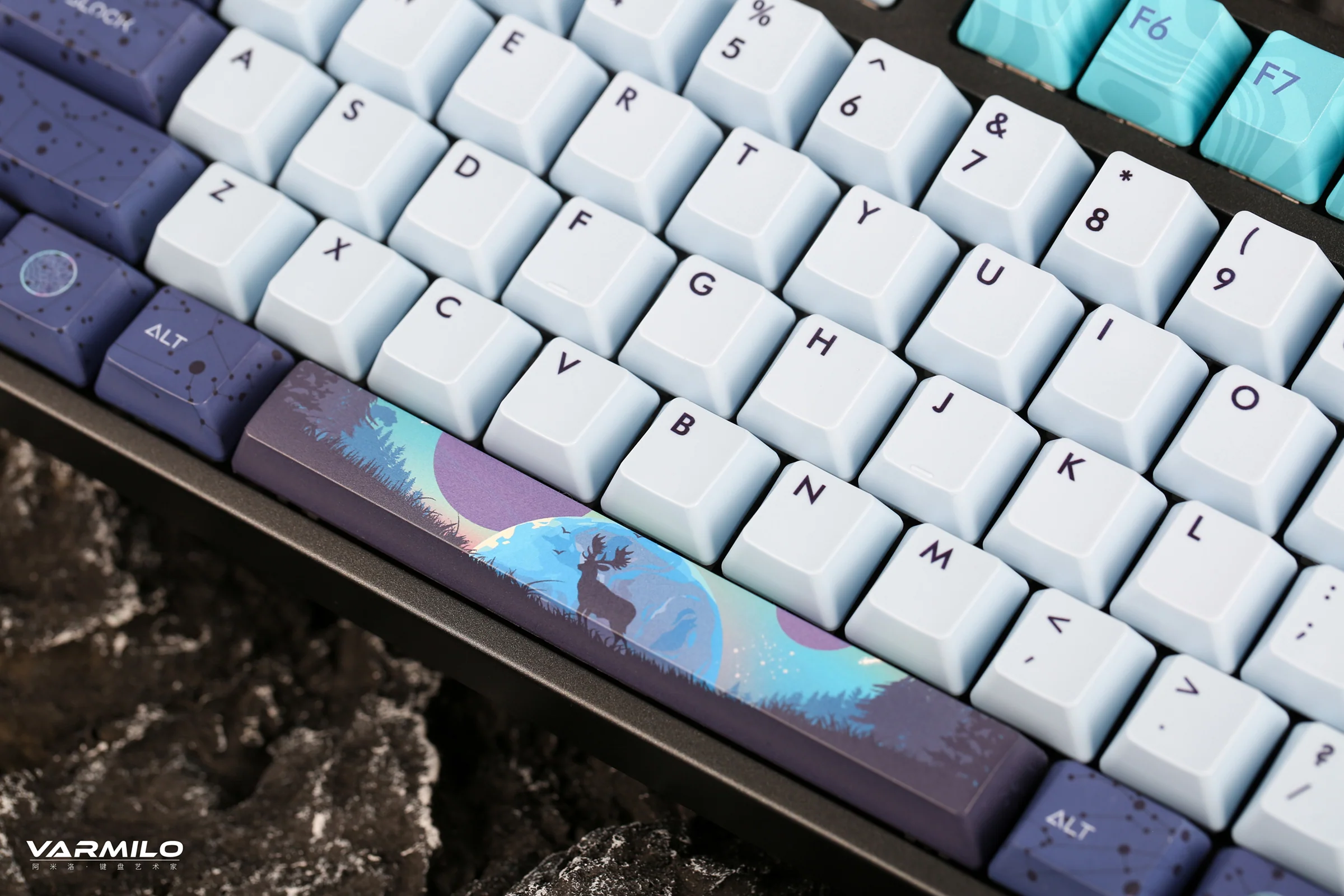 Varmilo VPH108 Aurora Hotswap White LED Mechanical Keyboard - Image 3