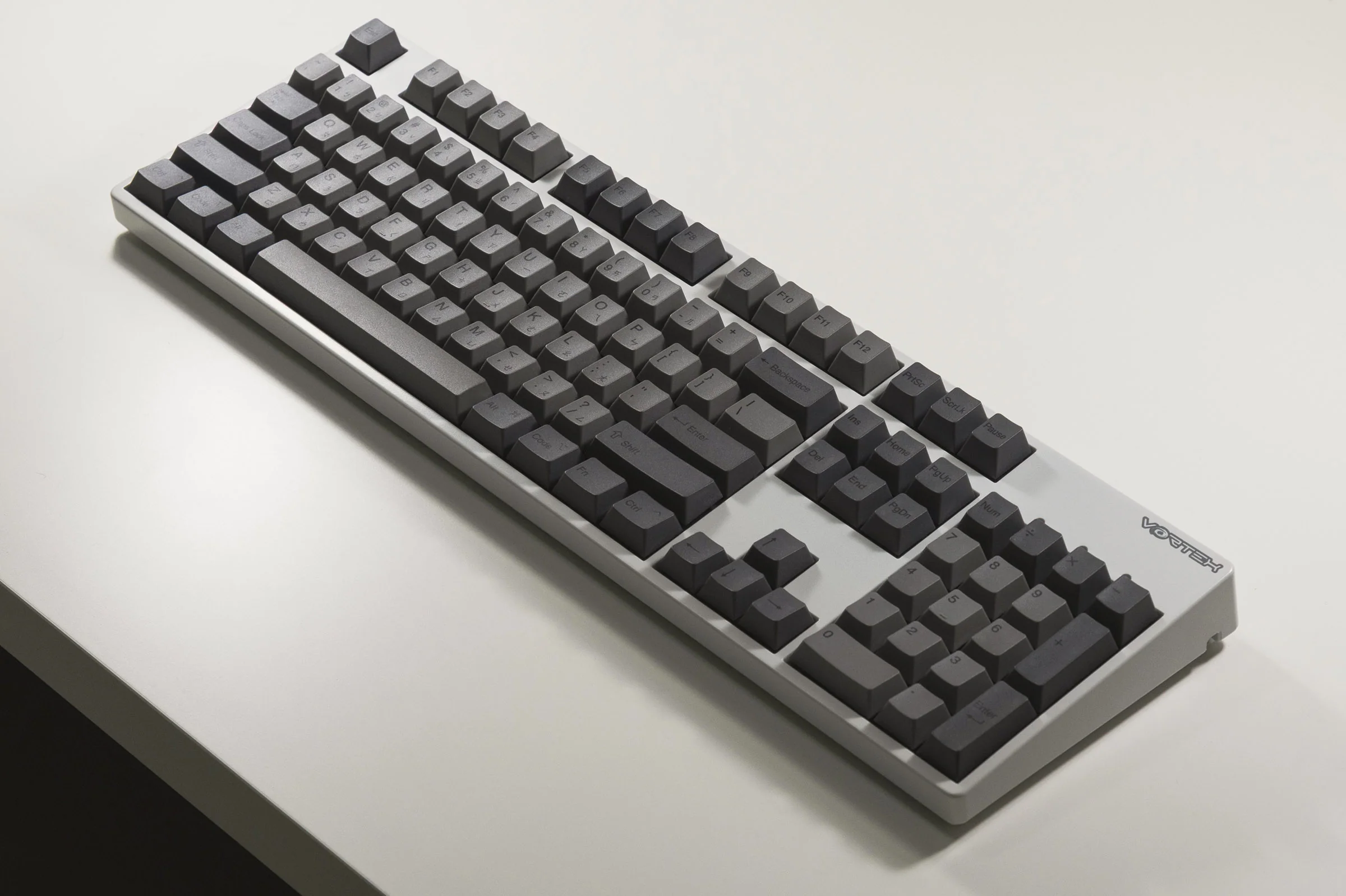 Vortex TYPE Wireless Hotswap Keyboard - Image 4