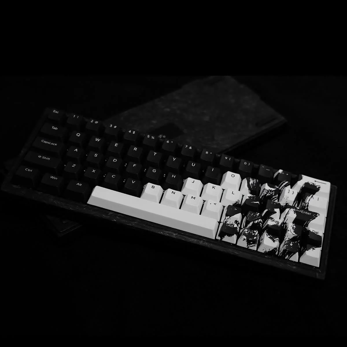 WLMOUSE Ying63 HE 8K Forged Carbon Fiber RGB Keyboard - Image 13